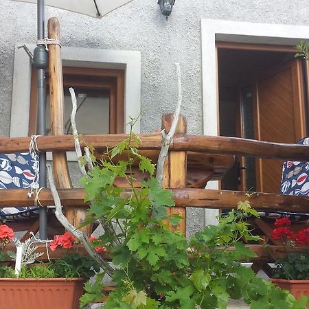 Apartment Anamarija Valun Exterior foto